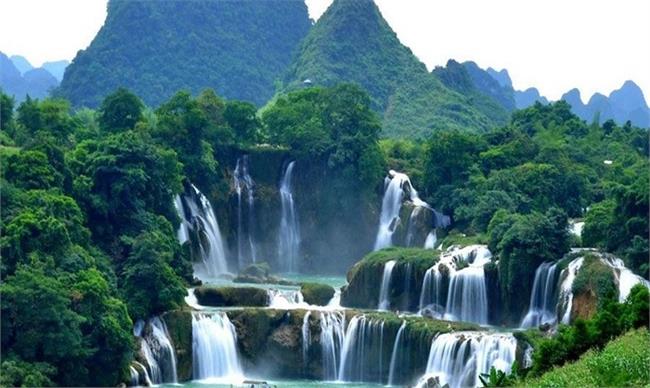 Ban Gioc Falls – The Fourth Largest Border Waterfall In The World